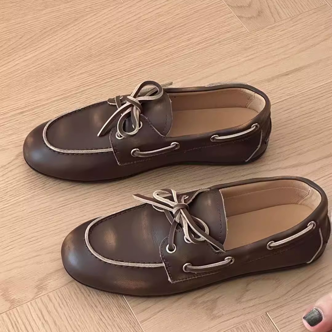 Vintage British Style Distressed Color Warm Fleece Loafers Autumn Winter Genuine Round Toe Lace-up Small Leather Shoes_vogvips.com
