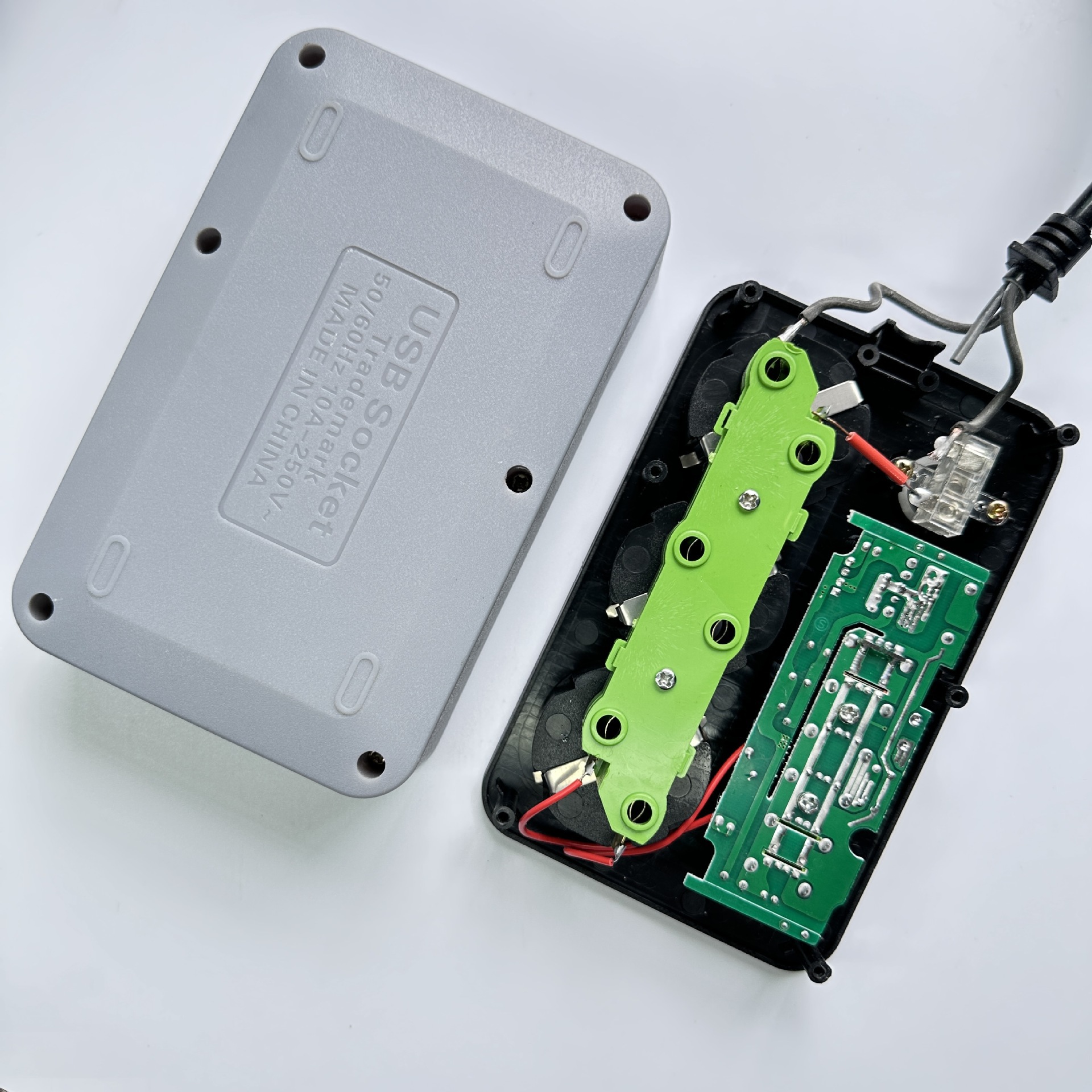 Tipo europeo TYPE-C USB C puerto de carga ruso Zhongle estándar europeo enchufe de enchufe estándar europeo