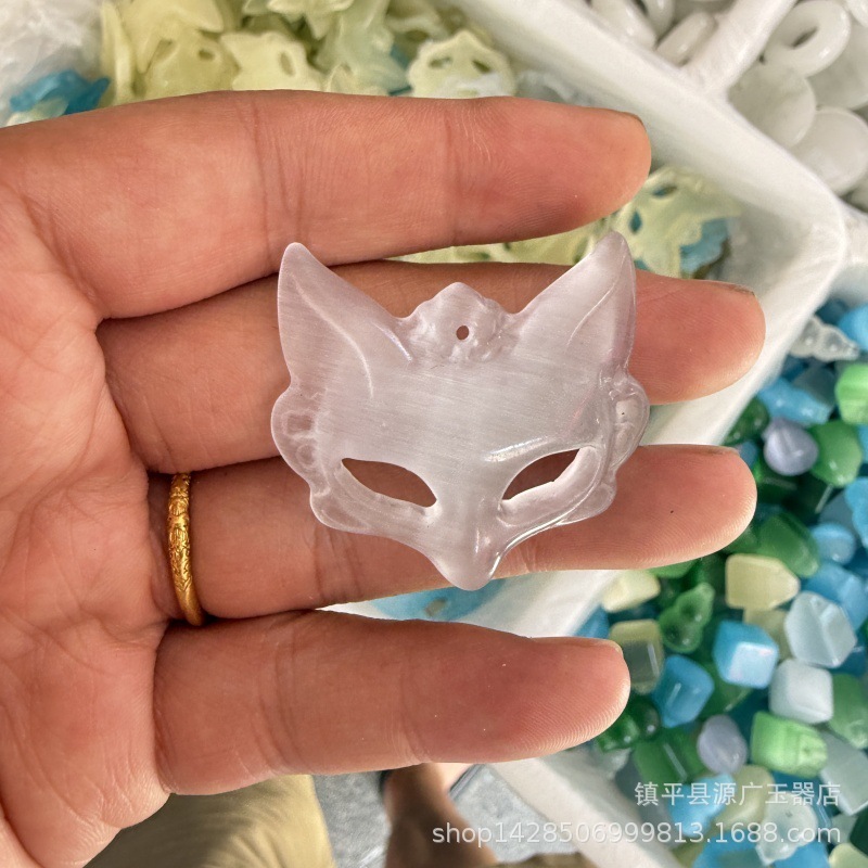 天然玉髓冰种九尾狐狸吊坠桃花酿翡翠色玉石狐狸面罩国风配饰面具|undefined