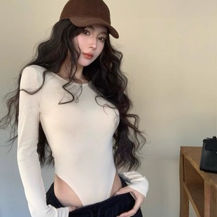 [Self-built factory in stock now released] Slim-fit round neck long sleeve inner T-shirt women's winter bottoming one-piece top