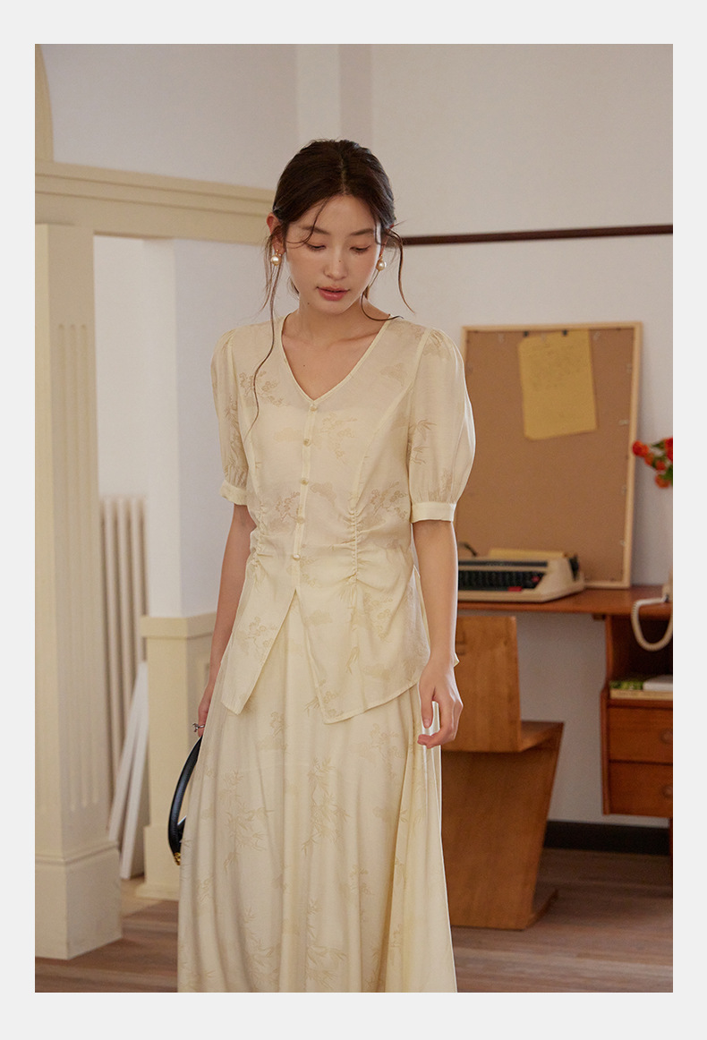 起范 2024夏季新款新中式印花上衣+中长款半身裙两件套套装82353 pic 9