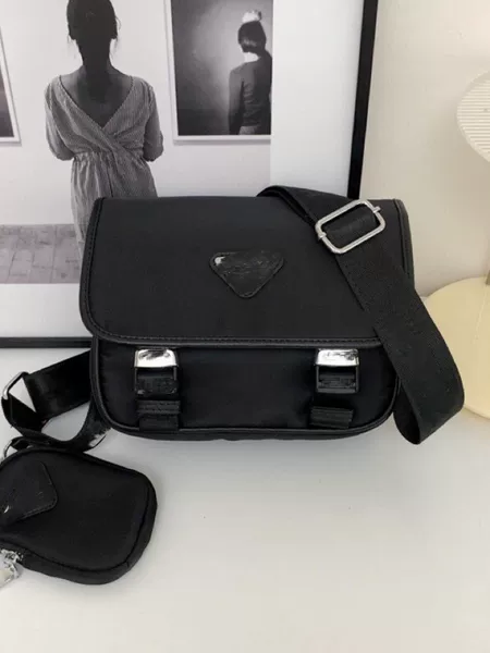 2025 new men's and women's shoulder bag, men's bag, trendy waterproof imported recycled nylon bag, nylon messenger bag