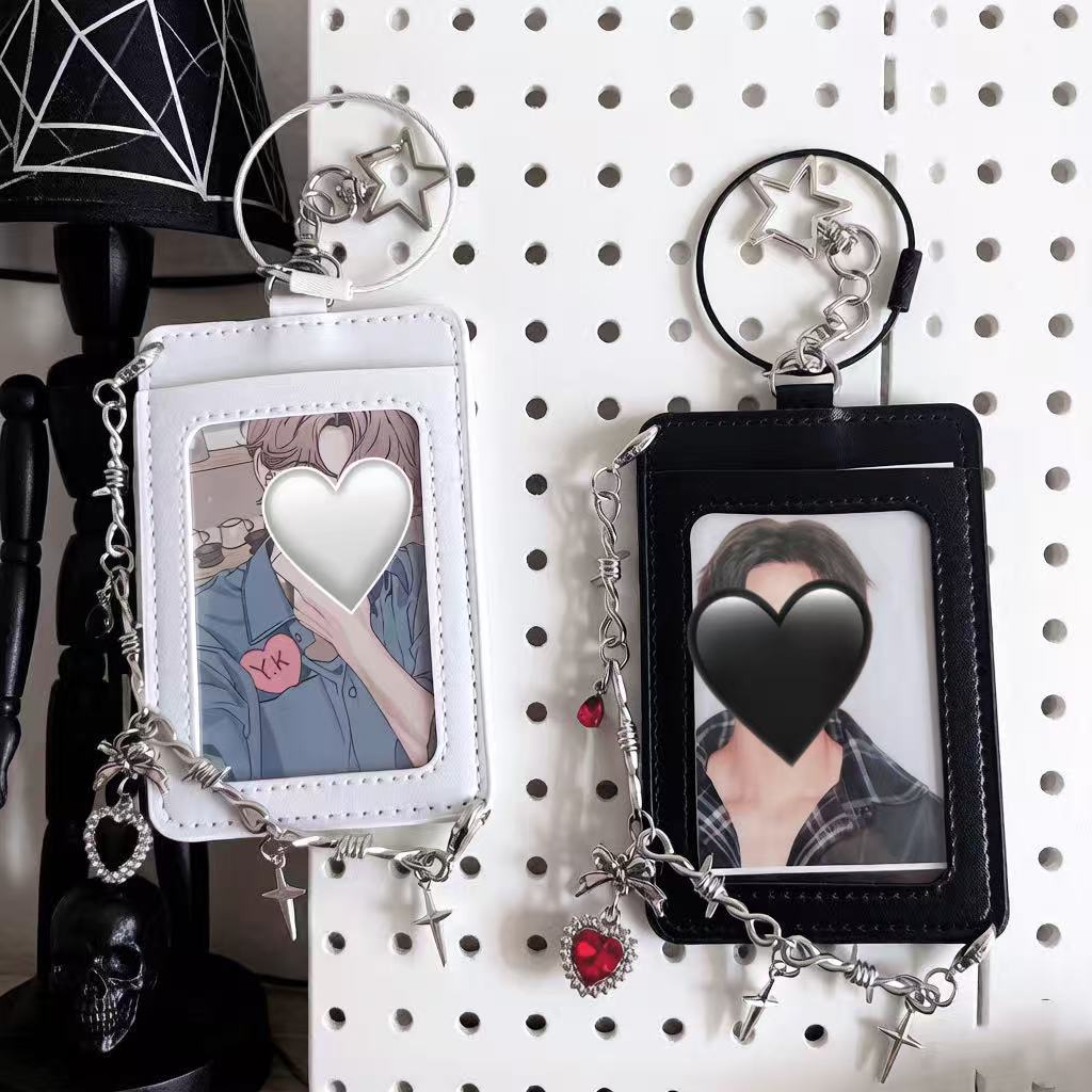 Cross-Border Hot-Selling Cool Card Holder Keychain with Metal Chain and Thorn Chain, Hard Protective Card Holder Keychain