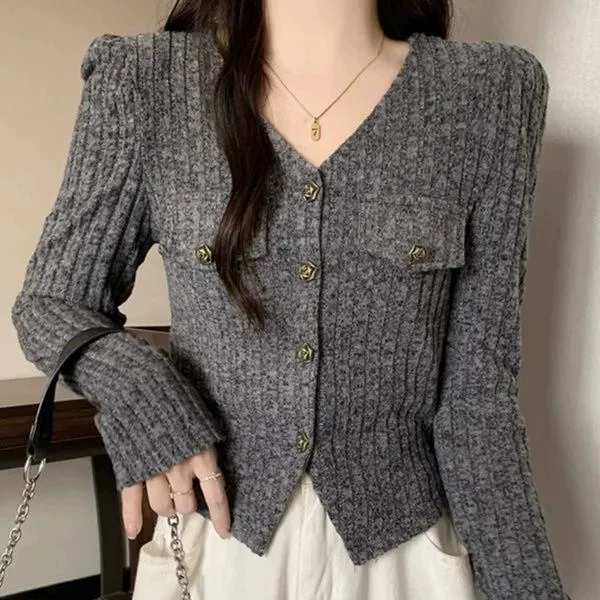 Осенний новый стиль Французский V-образный вырез, облегающий Топ в стиле Шанель, женский простой дизайн, короткая приталенная универсальная рубашка