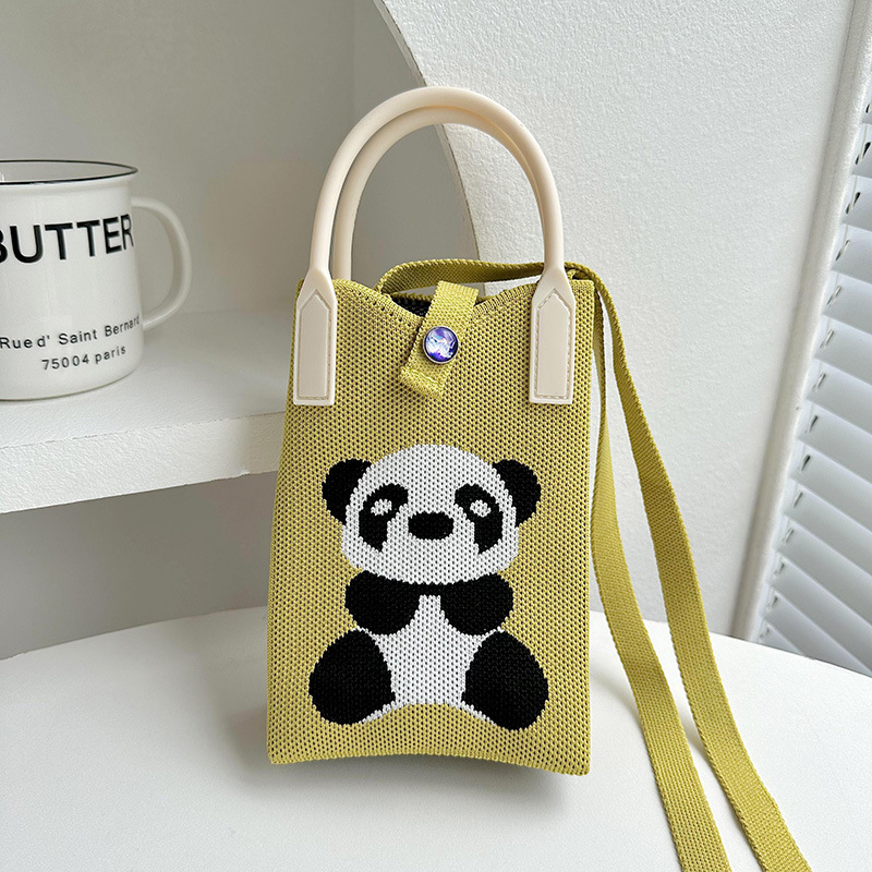 Panda amarillo (con manos)