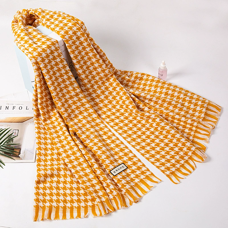 Winter keep warm scarf made of faux fur, fashionable cloak with tassels