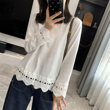 赵可乐~波浪镂空花边圆领长袖打底白色T恤2025春季新通勤内搭长袖