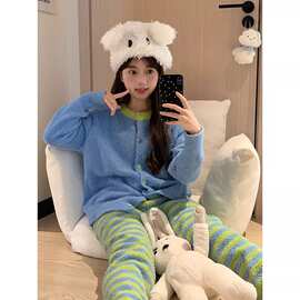 韩版高级条纹珍贝绒长袖睡衣女秋冬新款加厚加绒休闲家居服可外穿