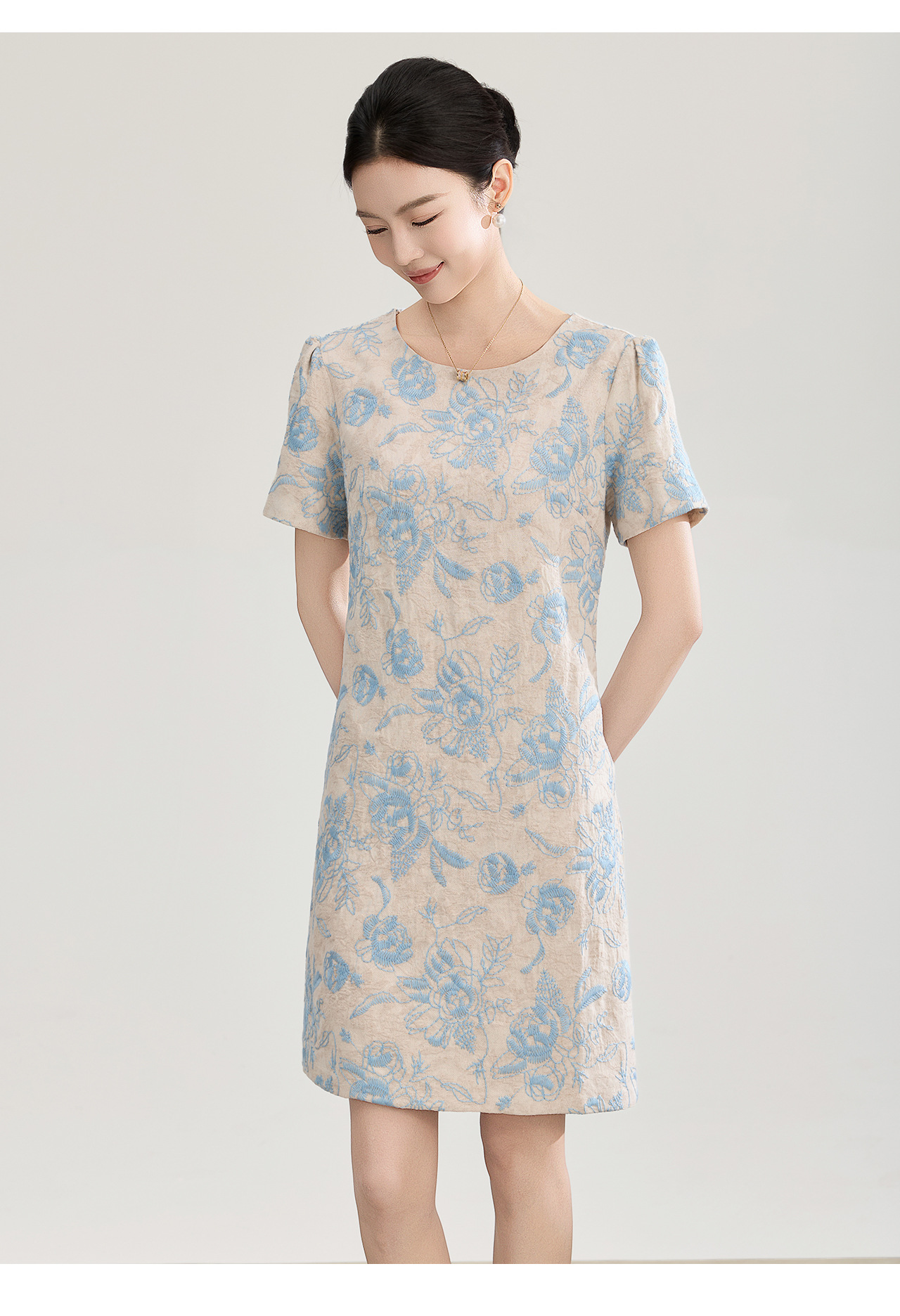 Đầm chữ A thêu jacquard tay ngắn mùa xuân hè — xanh lam chi tiết 17