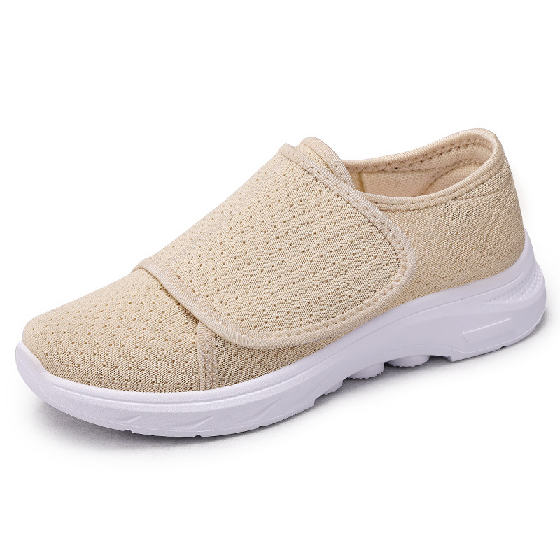 Zapatos de mujer verano nuevo estilo cómodo casual zapatos de madre de mediana edad y ancianos zapatos de mujer transfronterizos zapatos de ancianos ajustables con velcro
