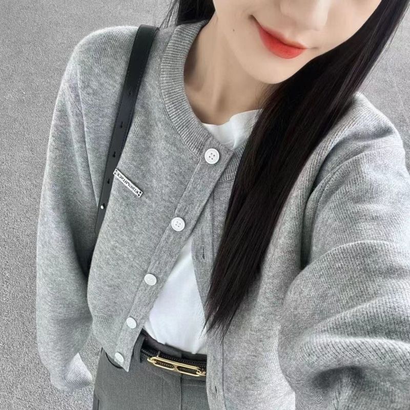 韩系慵懒风灰色毛衣外套女春秋2025新款修身短款针织开衫辣妹上衣|undefined