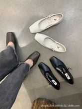 韓國東大門復古小皮鞋子方頭淺口顯瘦一字式扣帶平跟單鞋女秋新款