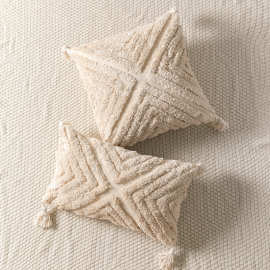 跨境专供印度风三角纹簇绒刺绣流苏边抱枕套沙发靠垫套