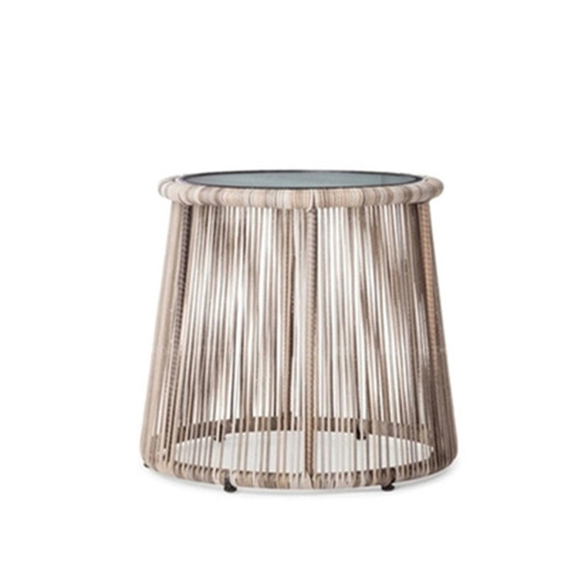 A형 커피 테이블