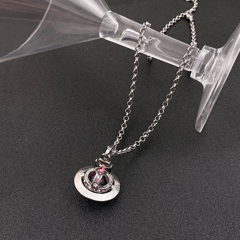 Saturno Diamante Amor collar de la mujer exquisita Luz de lujo de alto grado diseño de nicho dulce temperamento fresco chica caliente estilo cadena clavícula