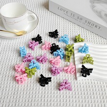 �����^С�ǹ��l�AŮ��߅�����YСץ�A�W�t�n���¿���A���^�Ů