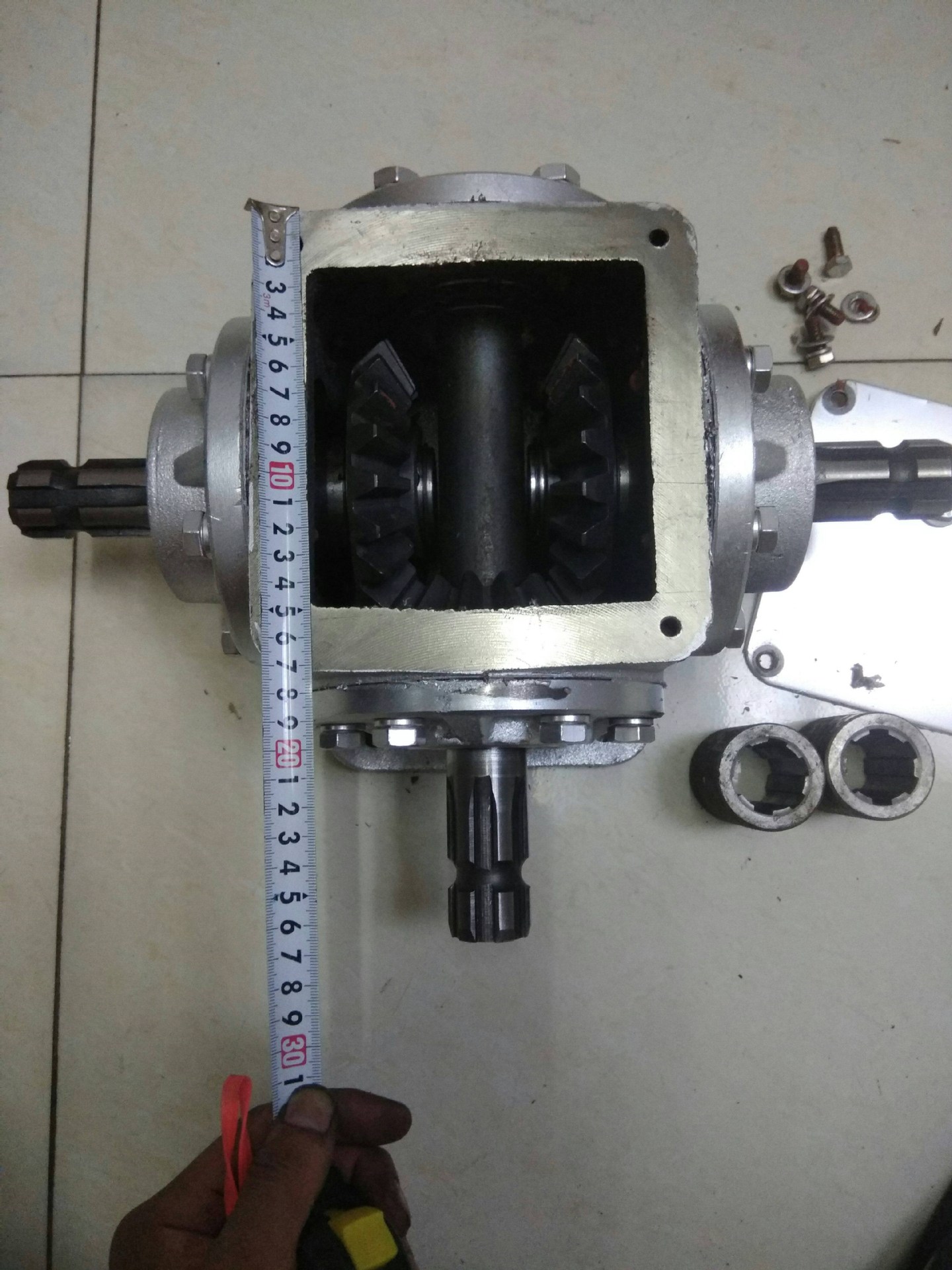 T6齿轮箱1:1正反转 1:1.5正反直角转向箱换向齿轮箱减速机换向器