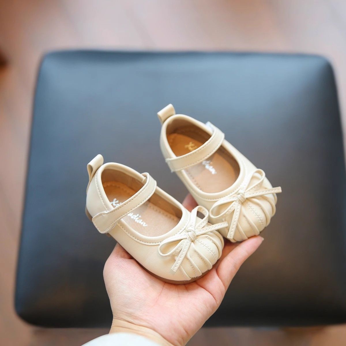 Spring and Autum Baby Girl Shoes Baby Toddler Shoes Soft Sole Princess Shoes Girls Shoes Children's Leather Shoes Non-Slip Flats