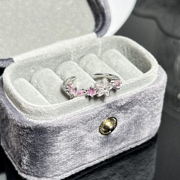 One size ring