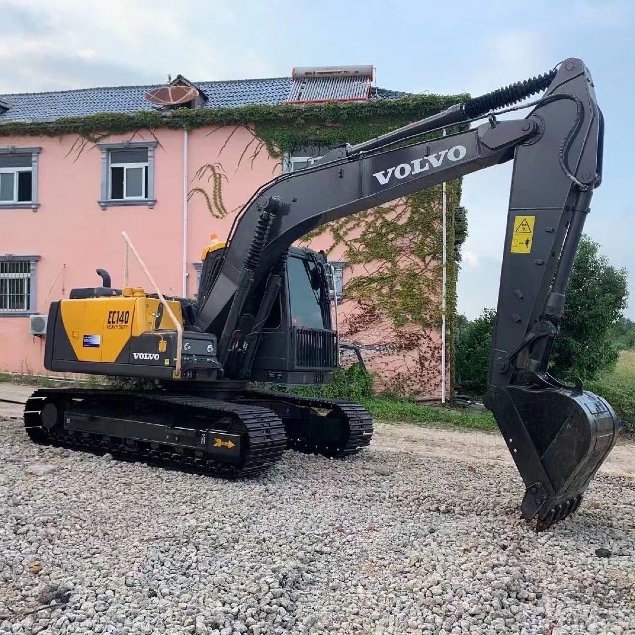 Exportación de la provincia de Guangdong, provincia de Zhejiang, ciudad de segunda mano Volvo 140 excavadora 290 210
