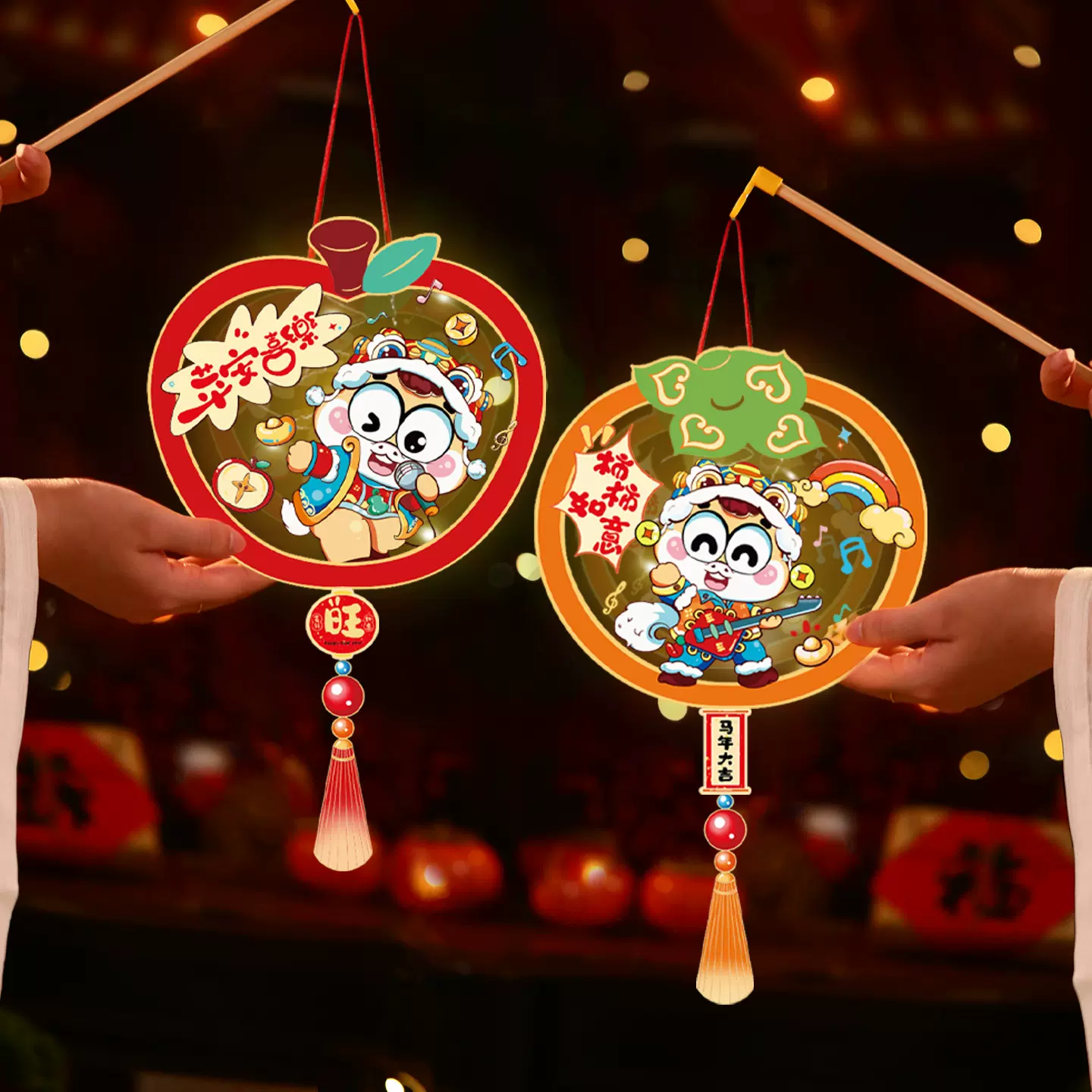 新年手提灯笼儿童手提花灯元宵新年发光diy灯笼新款透明发光灯笼