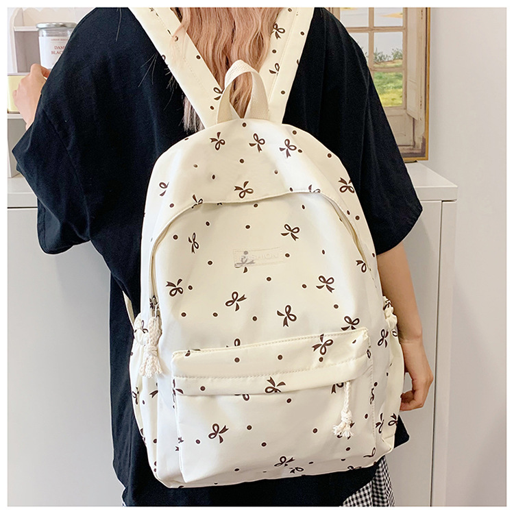 Japanese-style minimalist casual large-capacity backpack for middle and high school students, lightweight and trendy school daypack for girls