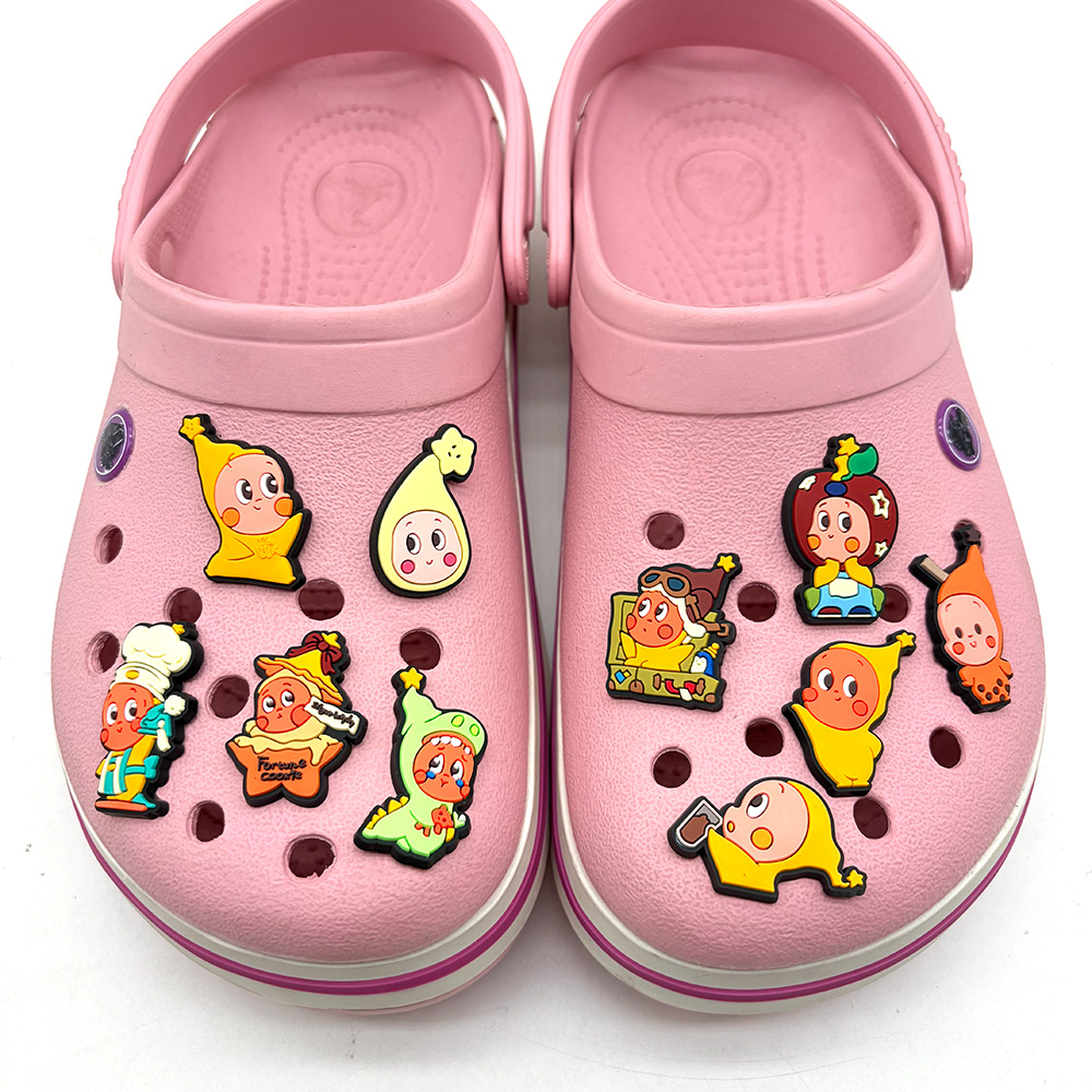 Set de zapatos de flores de estrellas nuevos dibujos animados desmontables zapatos agujero zapatos flores botones de jardín zapatos decoración