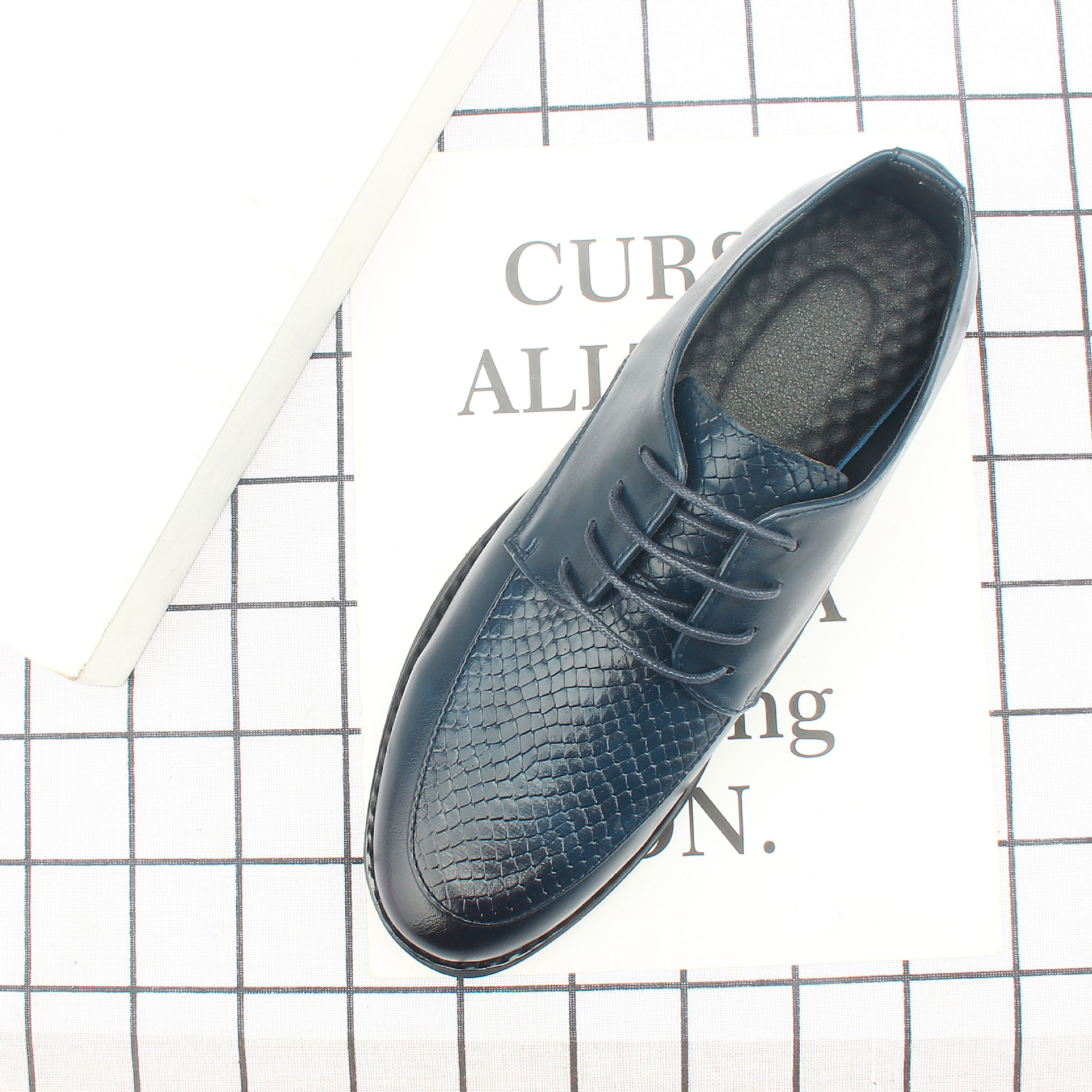 ƤЬ��2022�¿���ʿ������װ��Ь����Բͷ���б�֯��Ьʱ��358