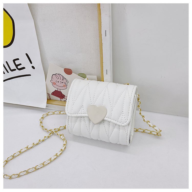 Girl's Mini Pu Leather Heart Shape Solid Color Basic Streetwear Square Flip Cover Shoulder Bag Crossbody Bag display picture 3