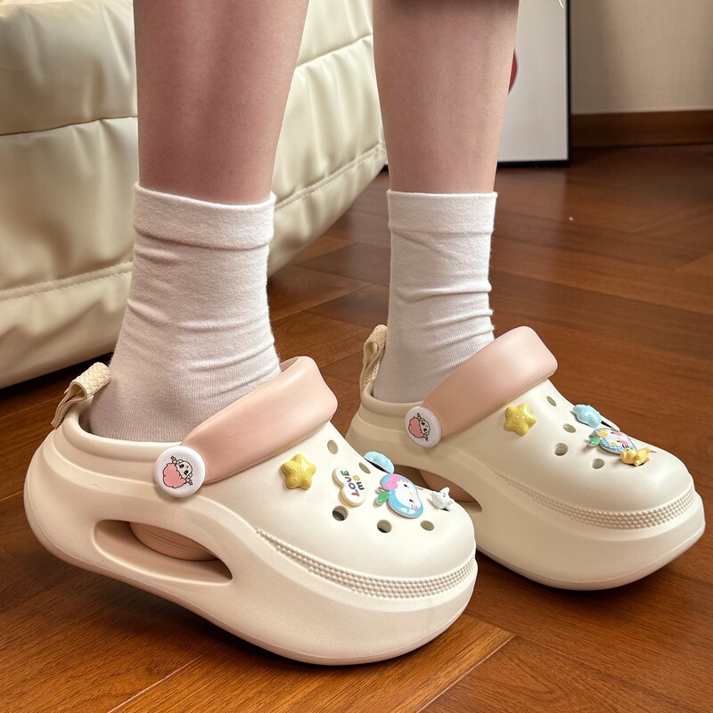 2026 Spring/Summer New DIY Cartoon Cute Trendy High-Value Versatile Breathable Outdoor Clogs Sandals