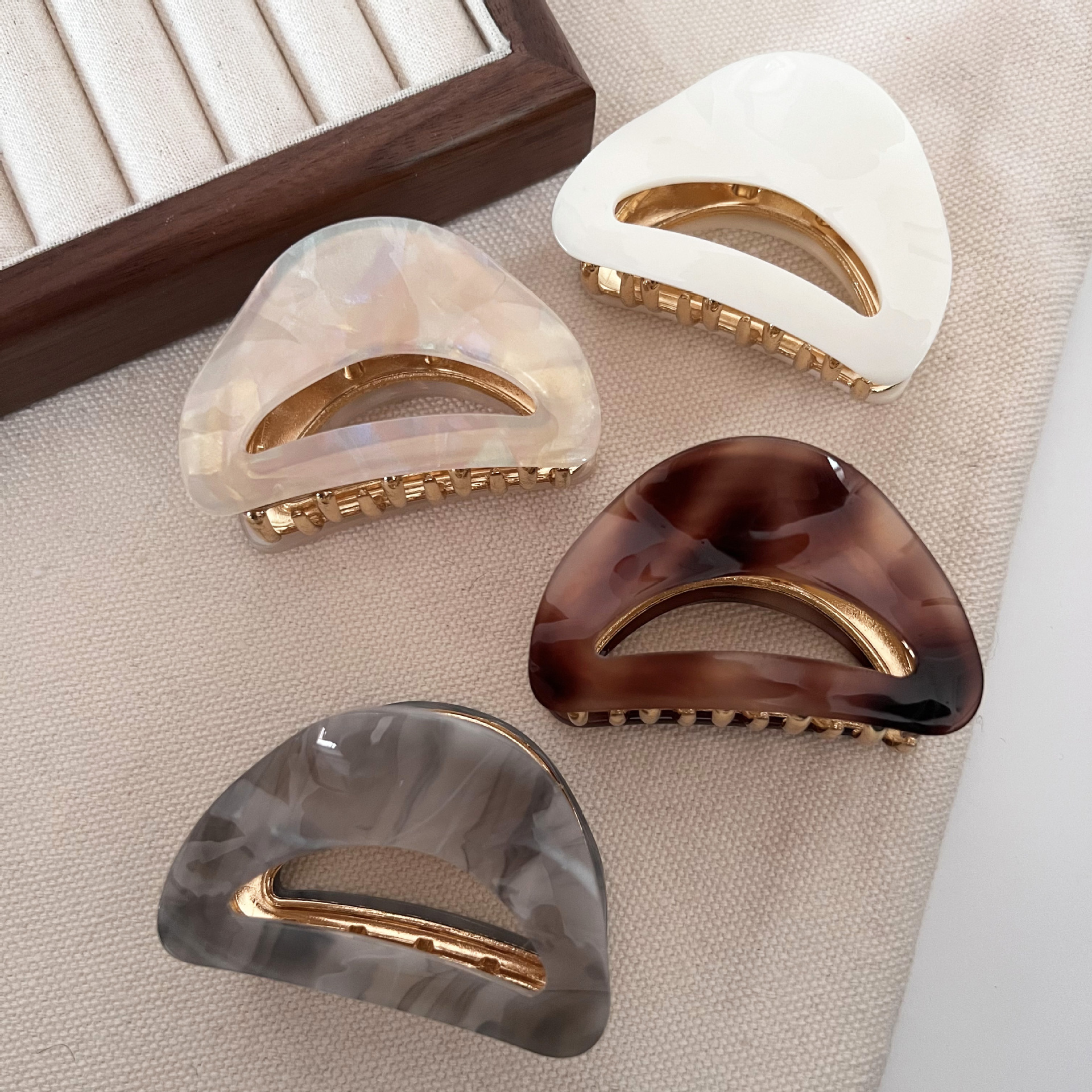 0fbf8353040d4a17b80fdeead3b0ea