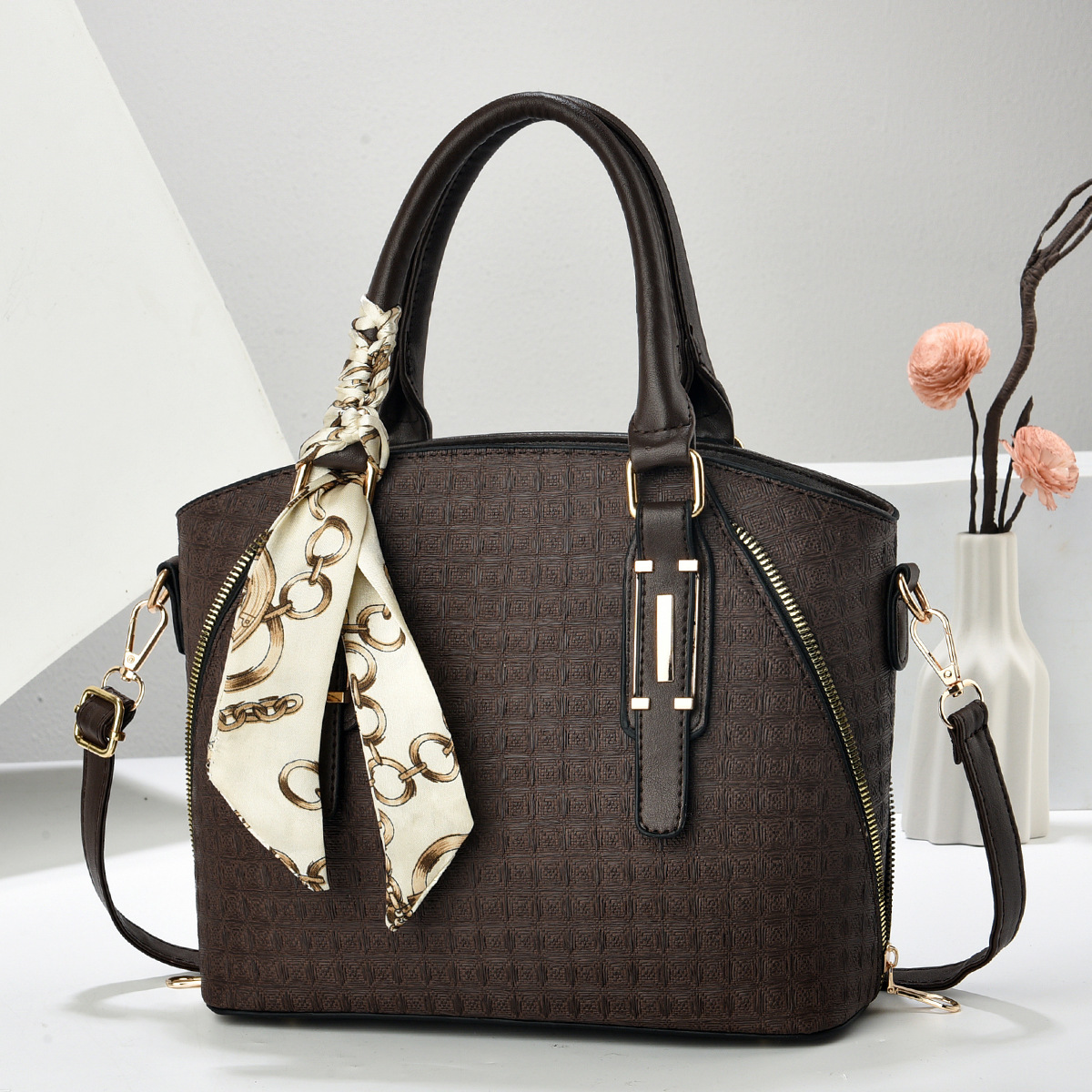Hermoso bolso de hombro, bolso de mujer, bolso de mujer, temperamento universal, nuevo bolso coreano, moda para mujeres
