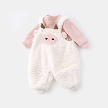 2025女宝宝超萌连体衣秋冬装婴儿衣服加绒加厚毛毛背带裤爬服外出