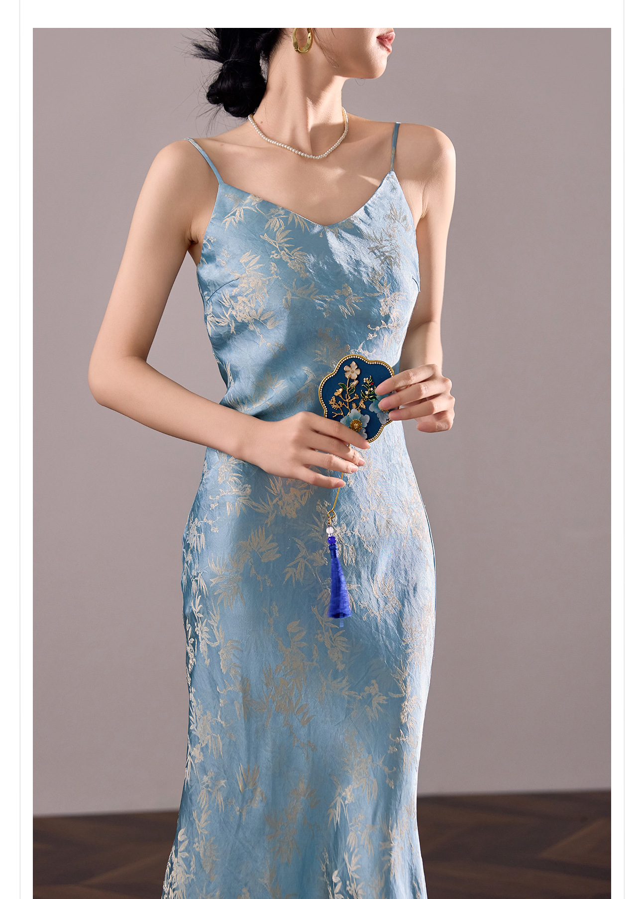 Váy maxi cạp cao vải rayon họa tiết lá tre xanh mùa hè, dáng suông tôn dáng ZX M4081 — Màu xanh nước hồ chi tiết 3