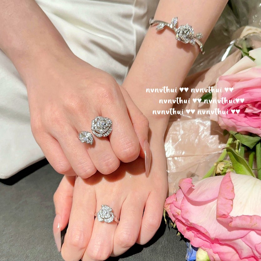 Earrings, bracelet with zircon, princess style, with gem, 750 sample gold, flowered