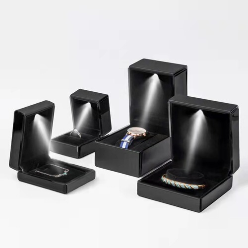 LED-lit engagement ring necklace bangle jewelry diamond watch gift packaging box brushed PU jewelry wholesale