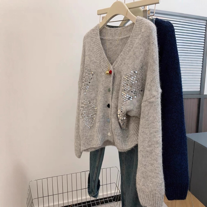 Sequined Gray V-Neck Knitted Cardigan Sweater Jacket for Women, Small, Loose, Lazy Style, High-End and Relaxed Feel