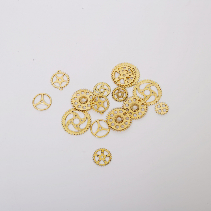 15개의 황금 기어—0x0cm