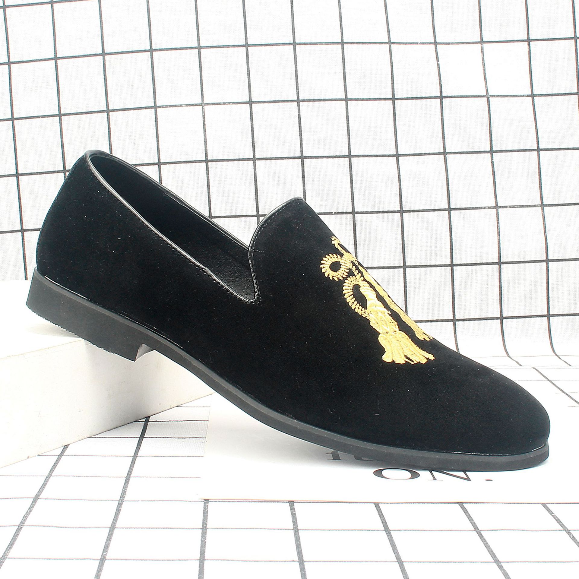 �ļ�������ʿƤЬƽ�״�������Ь�г���ʱ�л�����������Ь��266