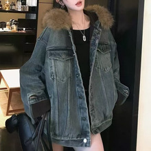 可拆卸毛领加绒水洗牛仔外套女2025冬季新款宽松加厚保暖夹克上衣