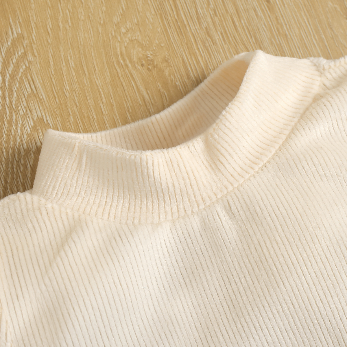 2024 Autunno Ragazze Manica Lunga Maglia a Strisce + Gonna a Scacchi Irregolare Due Pezzi Set_voghion.com