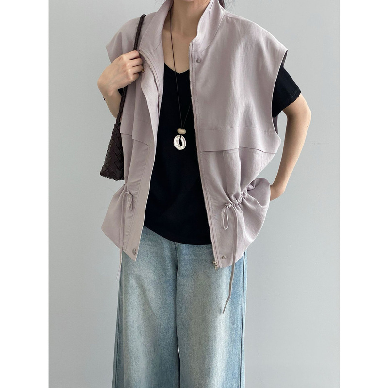 Korean-Style Elegant Waist-Cinching Lace Patchwork Vest with Stand Collar, Layered Sleeveless Jacket, Loose Fit, Slimming Effect for Women 6216