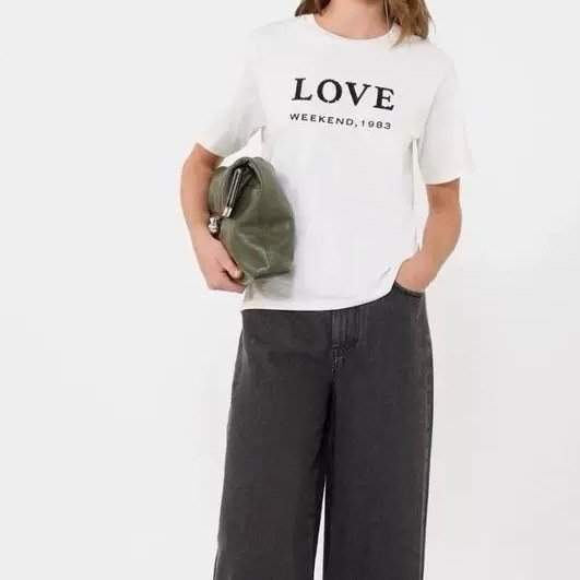 High-End Italian Max Embroidered and Rhinestone-Printed Cotton T-Shirt for Women, Simple and Sophisticated Style, Spring/Summer 2026, 18 Styles