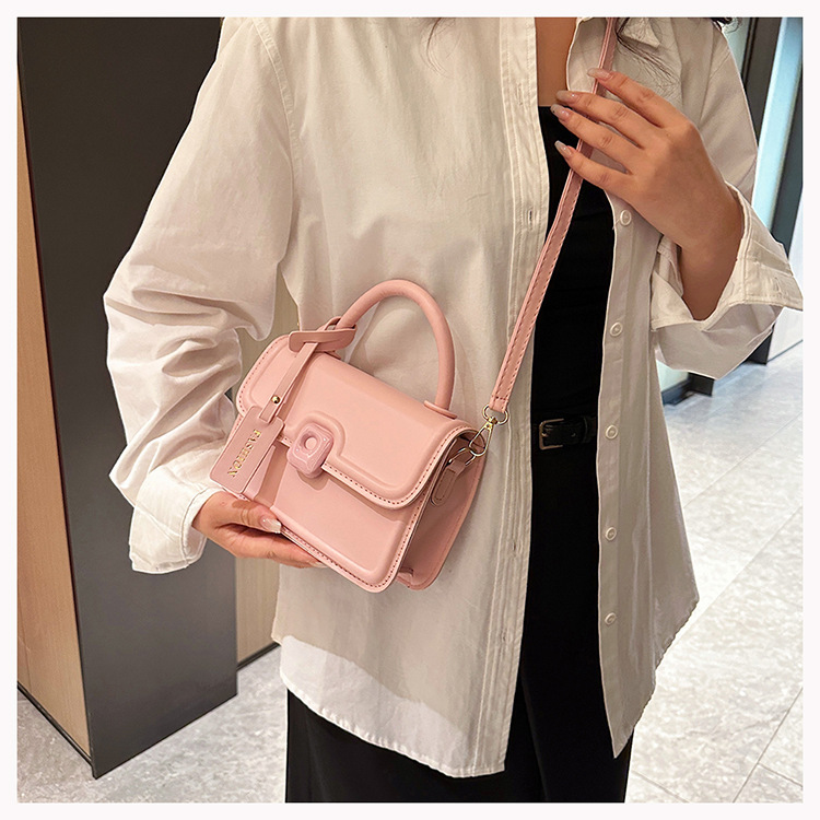 Stile coreano alla moda piccolo quadrato 2024 estate nuovo articolo per le donne, alla moda ed elegante, dolce borsa a tracolla, casual_voghion.com