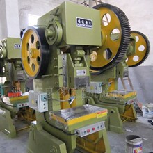 �Ͳ��S�ҹ���40���_ʽ�ɃA�_���ɶ� ��呉��_�� �X݆�_�����