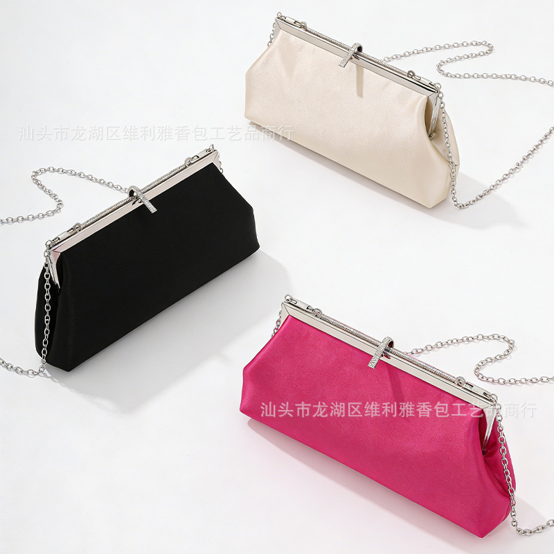 Light Luxury Faux Silk Banquet Clutch Chain Crossbody Bag Evening Bag Niche Design Women's Handbag For Cheongsam - Thumbnail 2