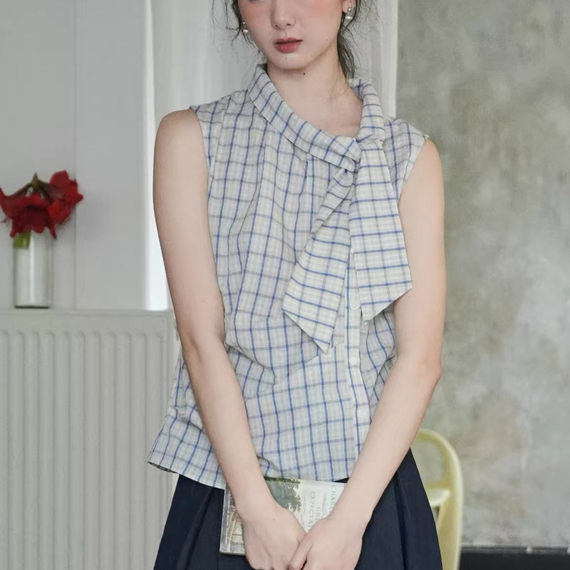 Sea Salt Letter-Print Diagonal Placket Pleated Plaid Tie Shirt, Lightweight and Refreshing Slim-Fit Top Sea Salt Letter-Print Diagonal Placket Pleated Plaid Tie Shirt, Lightweight and Refreshing Slim-Fit Top
