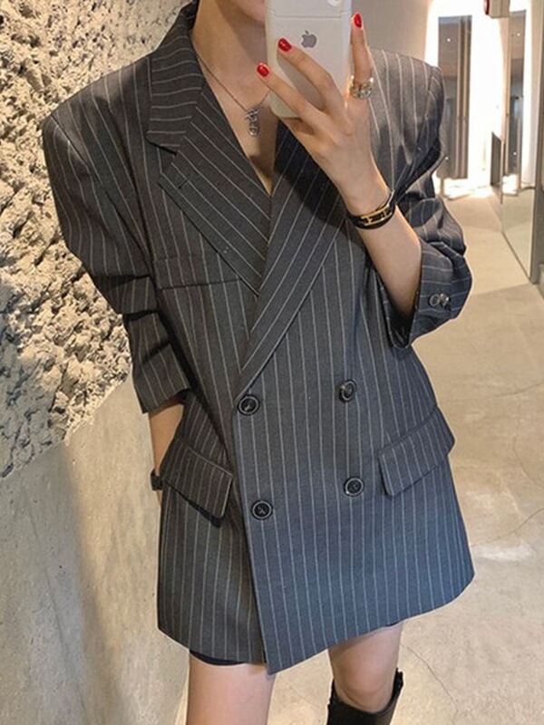 Striped blazer for women, slim fit, suitable for work, 2026 spring/autumn new collection, Korean style, elegant double-breasted suit jacket Striped blazer for women, slim fit, suitable for work, 2026 spring/autumn new collection, Korean style, elegant double-breasted suit jacket