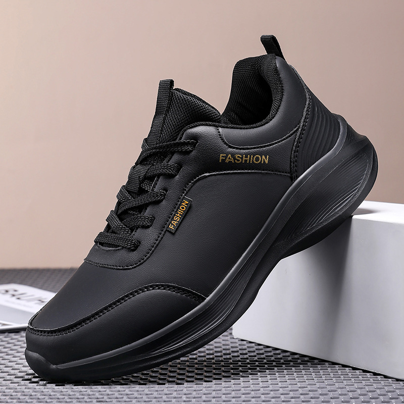 Lightweight black casual footwear