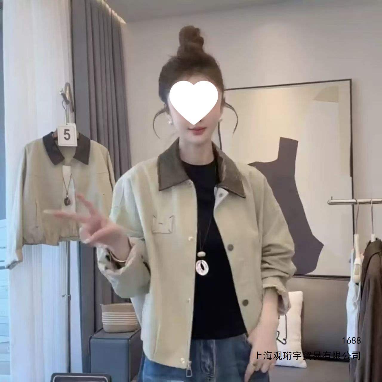 早秋新款时尚妈妈装长袖外套大码上衣女春秋遮肉显瘦洋气夹克开衫
